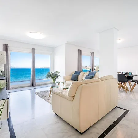 Keywise Beachhouse Oceanblue Duplex De Lujo En Primera Linea Con Vistas Espectaculares , Solarium Privado Y Piscina Benalmádena